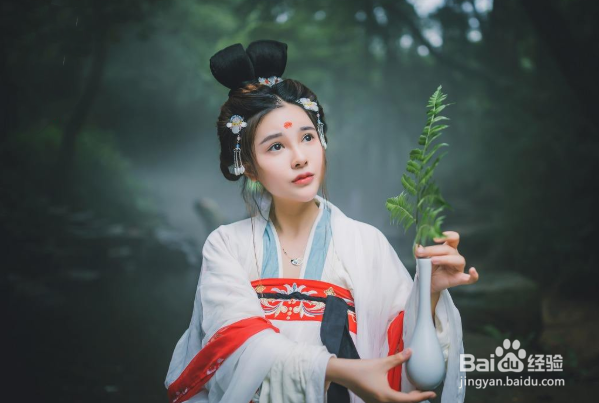 ps使用抠图工具时如何用快捷键移动放大的图片