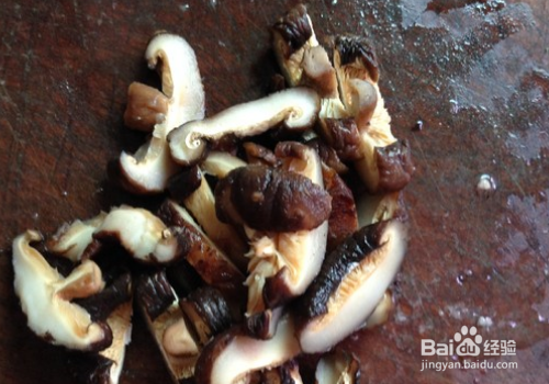 黄焖鸡米饭家常做法