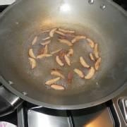 鸡蛋香菇汤的做法