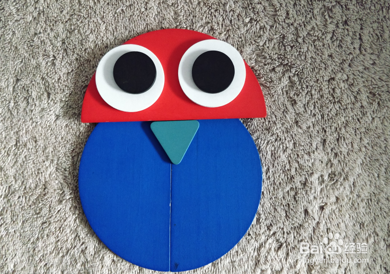 含一个三角形的雏鹰用蒙氏积木怎样拼？