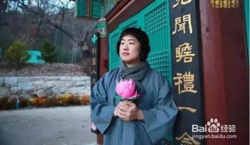 脸上长痘痘怎么消除