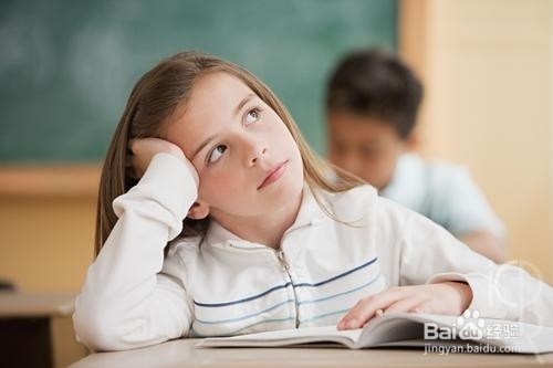 小孩子做事注意力不集中怎么办