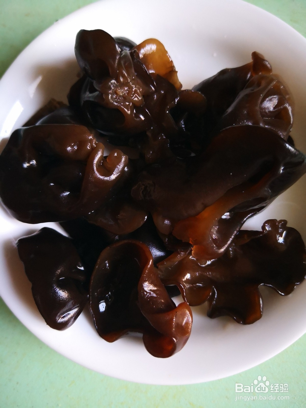 如何制作蒜苔炒木耳