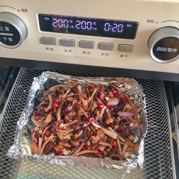 洋葱孜然烤牛肉