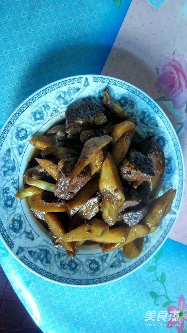 茭白烧肉的做法
