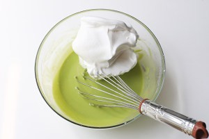 椰子斑斓蛋糕卷的做法