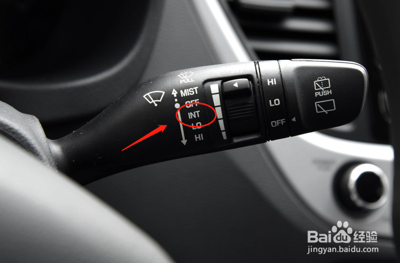 如何使用现代悦纳RV汽车雨刮器