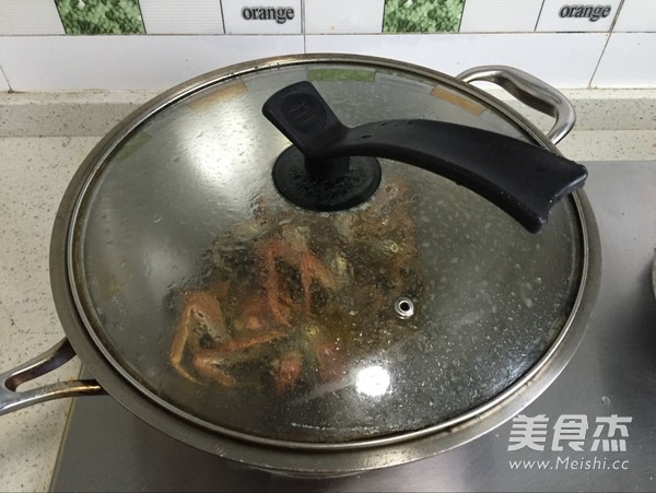 葱油焖蟹的做法
