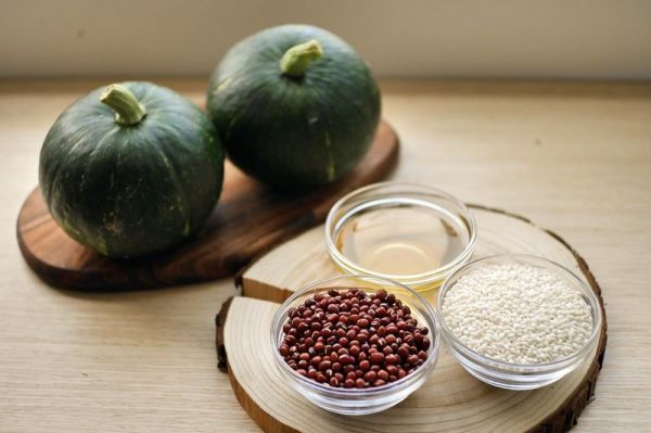 红豆糯糯南瓜盅