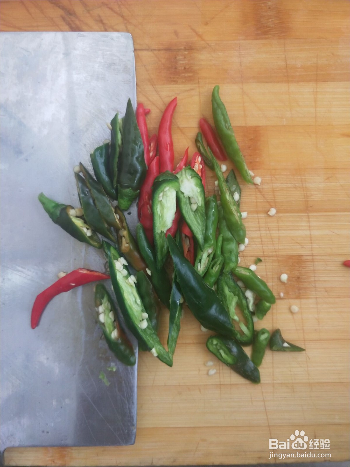 如何简单的做出一份香喷喷的鸡枞菌