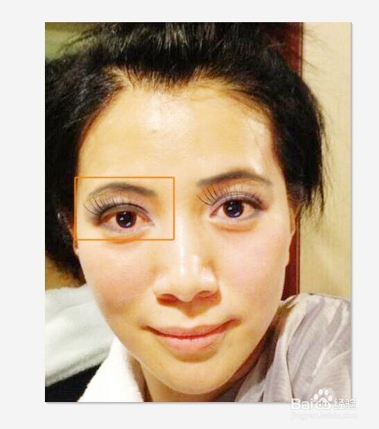 利用美图秀秀怎样给人物化妆呢？