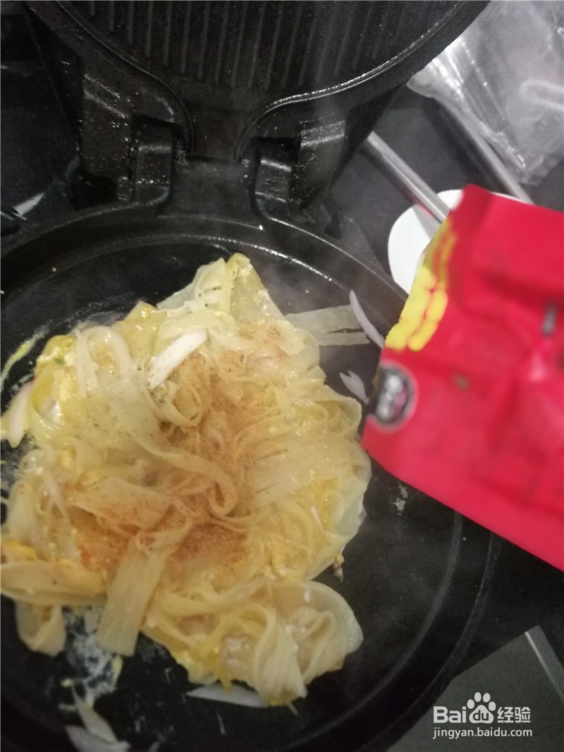 冷面炒洋葱鸡蛋