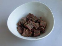 红油香酥驴肉是如何做的