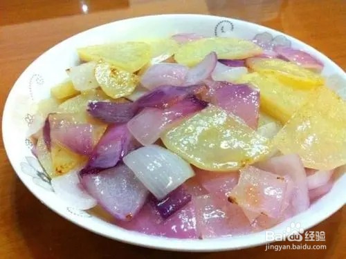 土豆片炒洋葱
