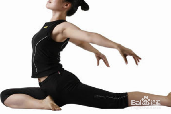 5个瘦腿瑜伽动作矫正OX型腿