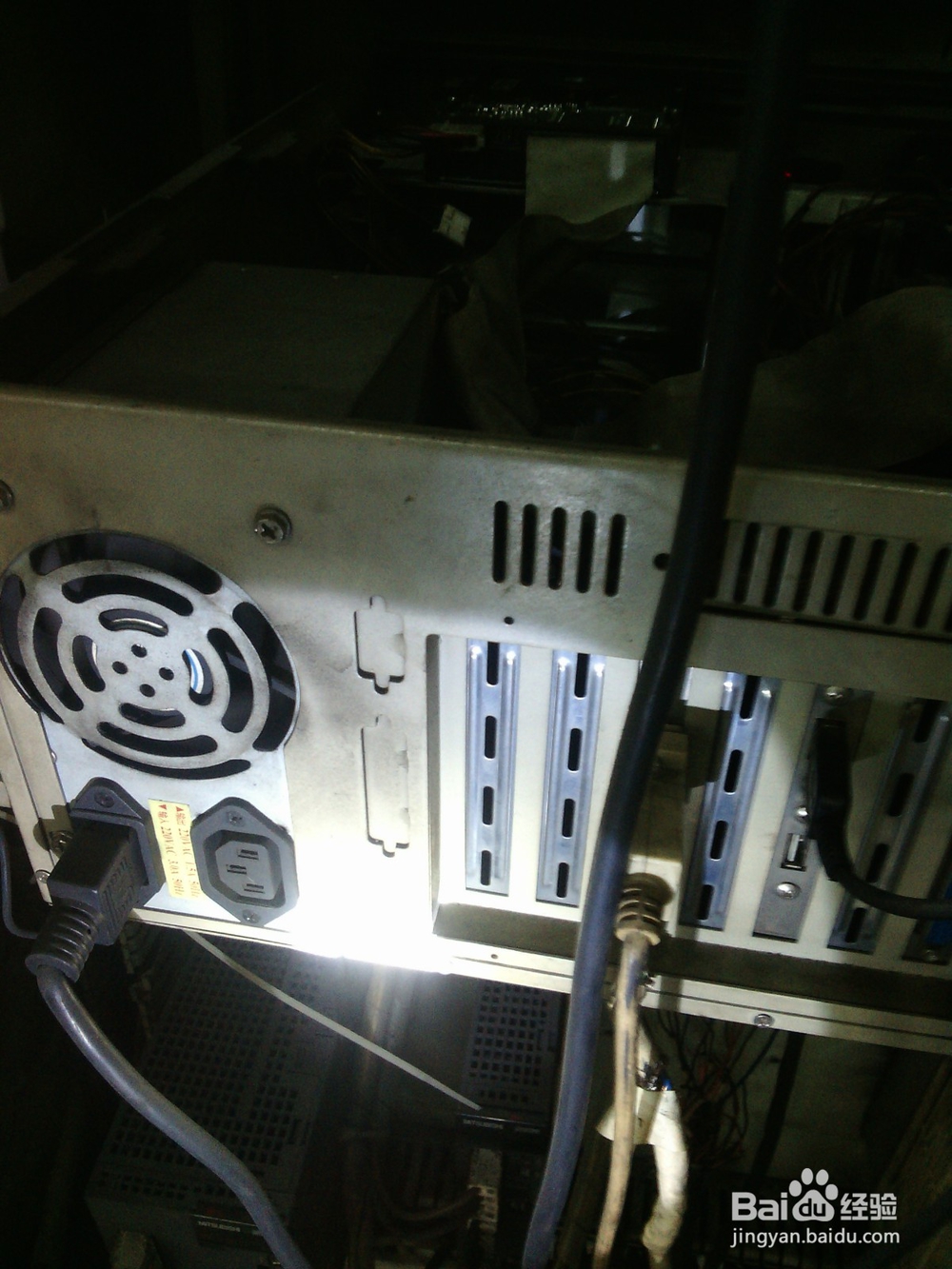 台式电脑黑屏的维修方法