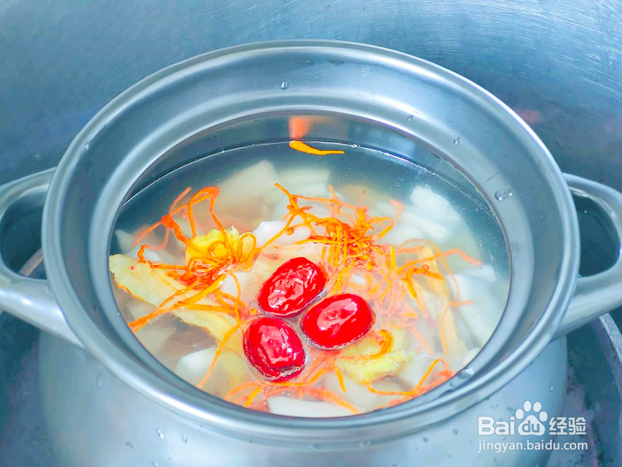家庭版椰子炖鸡的做法