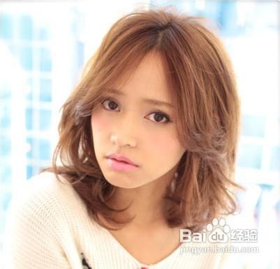 领略别样美丽多款风格中长发随心选