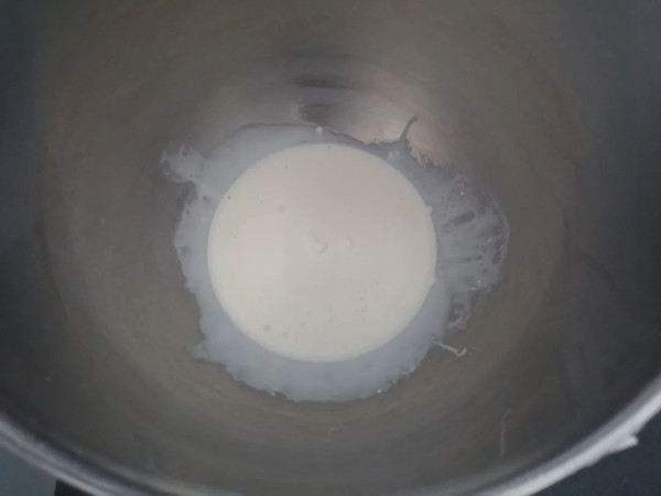 青苹果巴斯克蛋糕