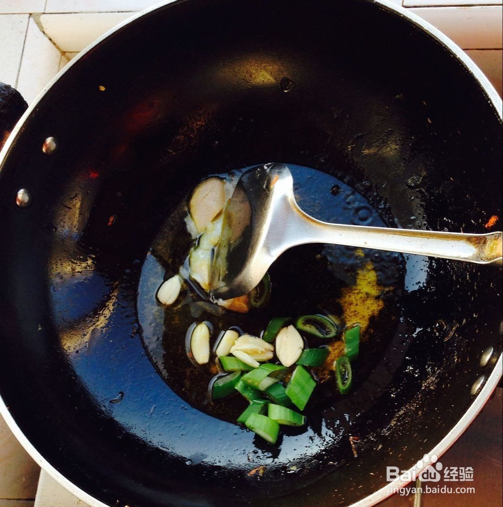 春季怎样在家做土豆炖茄子呢