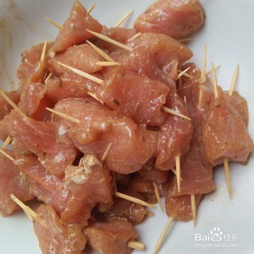 简单好吃的家常牙签肉