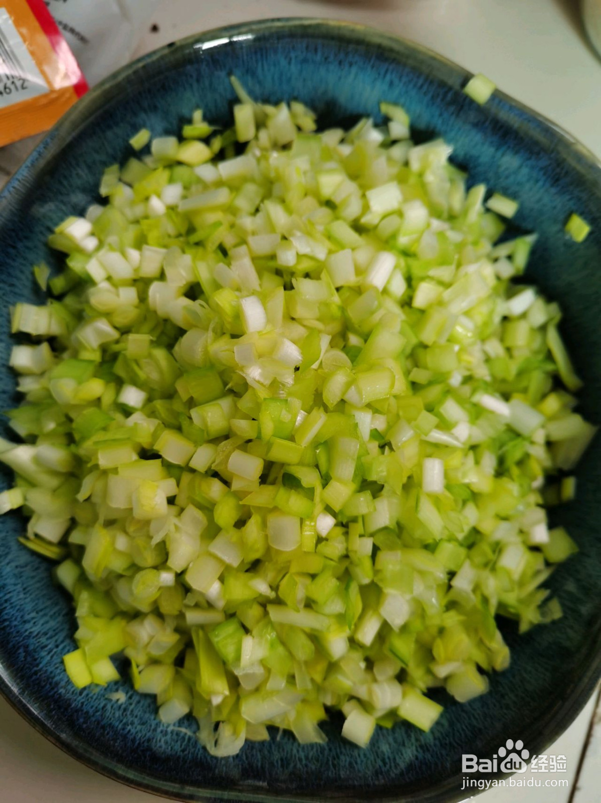 大肉韭黄酸汤水饺的做法