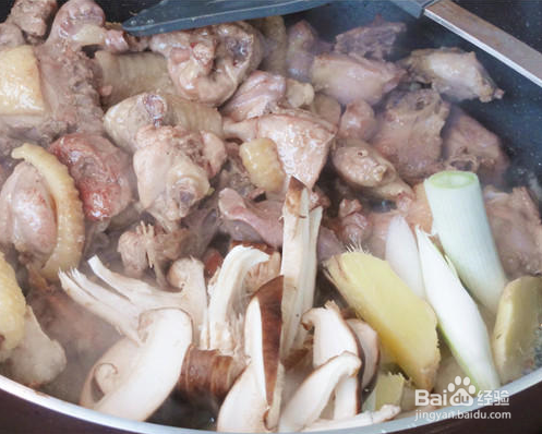 如何做出好看又好吃的莱芜炒鸡?