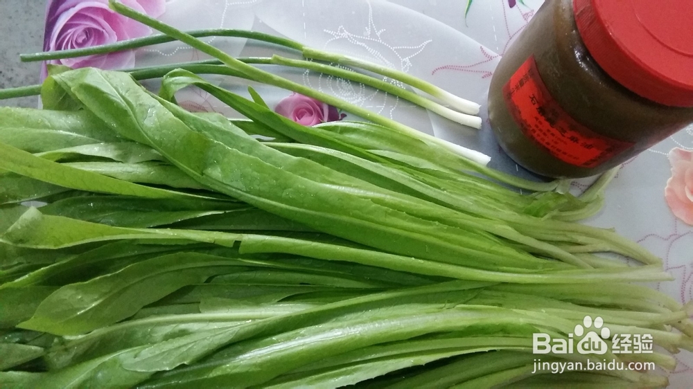 简单又有营养的凉菜:麻酱油麦菜