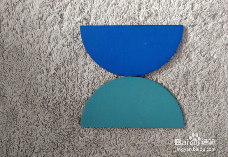 用几何形状怎样拼一只沙漏?