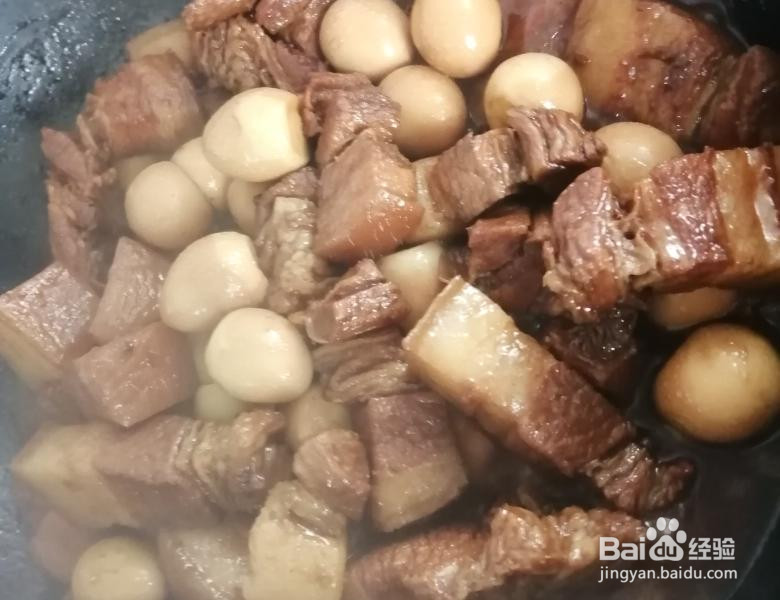 红烧肉烧鹌鹑蛋的做法