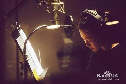 如何做自我介绍出其不意的亮相？