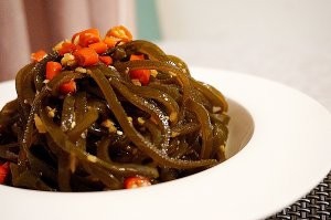 食补养生超简单凉拌海带丝