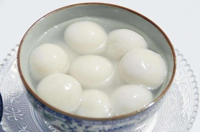 汤圆到底是在冷水里下锅还是在热水里下锅