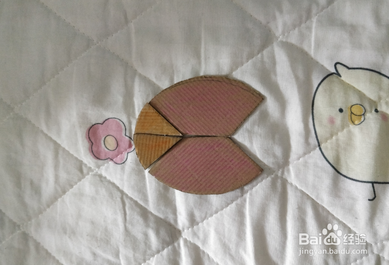 鸵鸟幼鸟用蛋形九巧板怎么拼