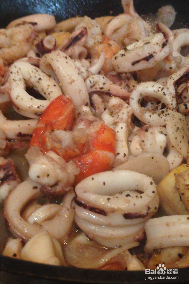 海鲜墨汁意大利面