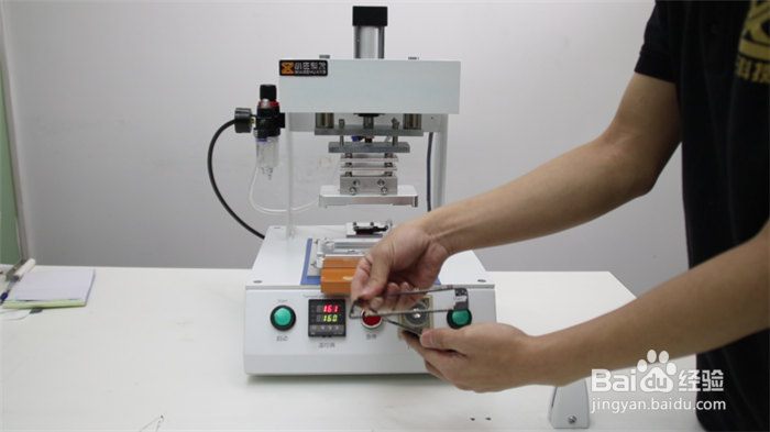 真空贴合机更换iPhone苹果手机液晶屏幕教程