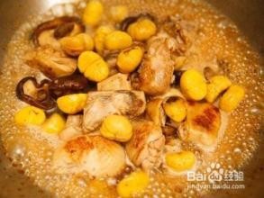 如何做无油香菇栗子鸡
