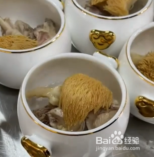 猴头菇炖土鸡汤怎样做呢