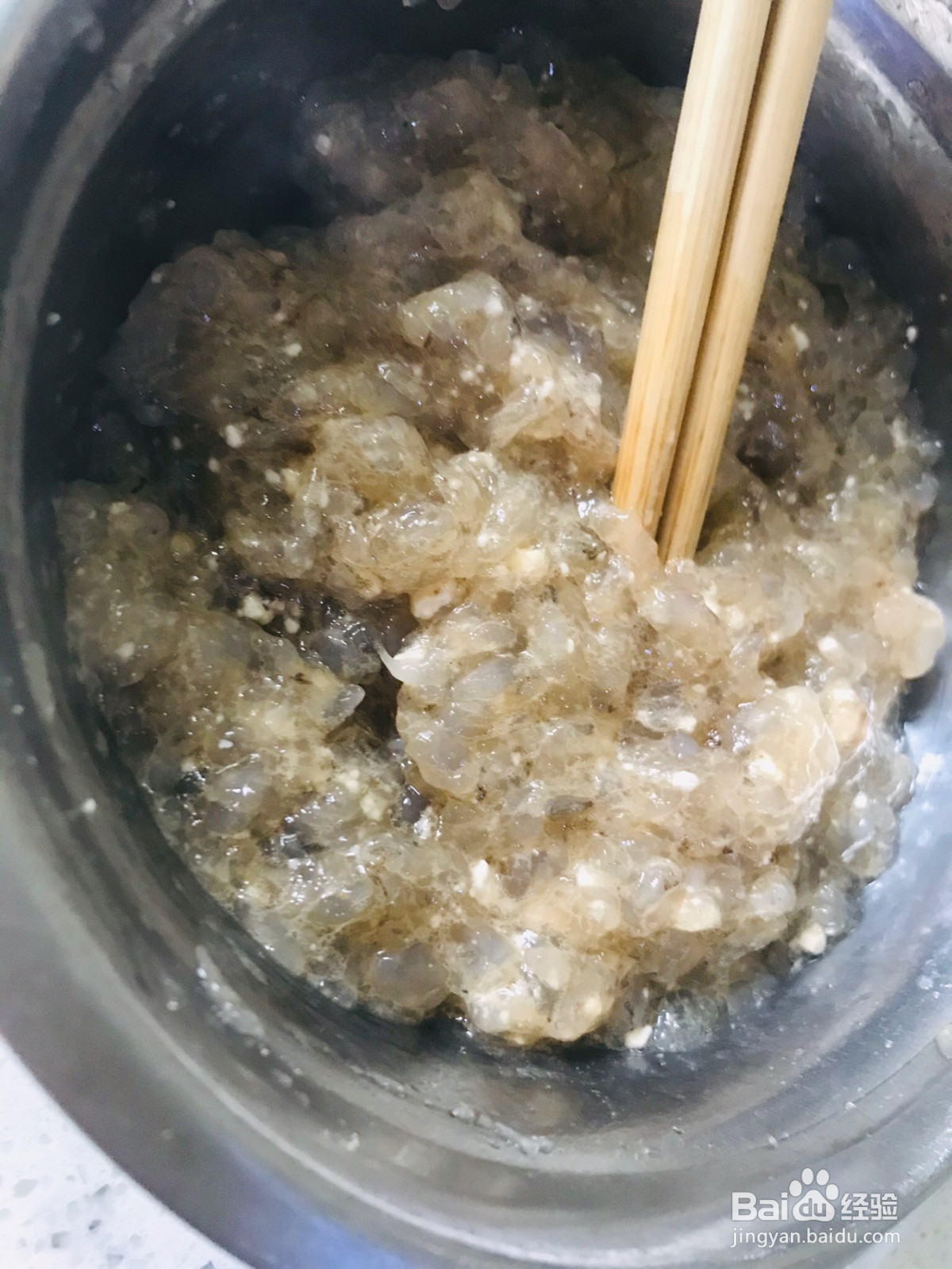 西兰花炒虾滑的做法