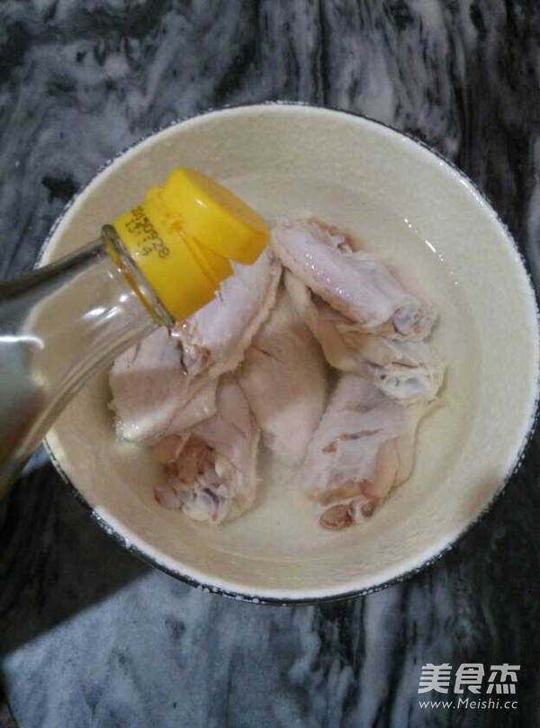 糖醋辣酱鸡翅中