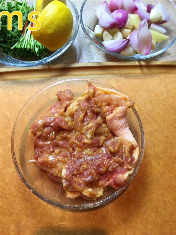 葱香黑胡椒鸡腿