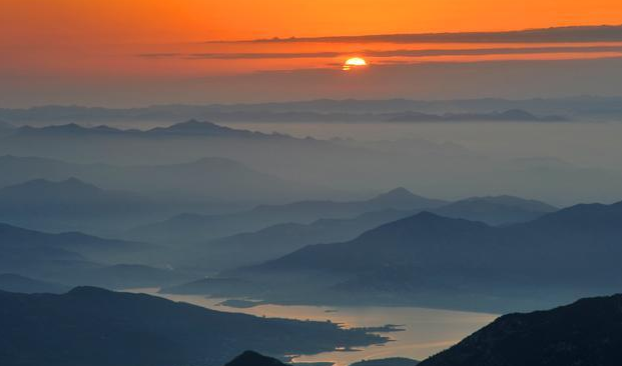 祖国大好河山的诗句有男