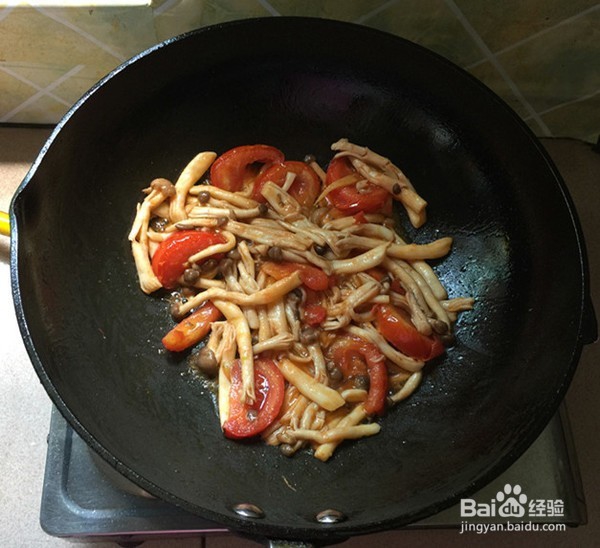 海鲜菇煮狭鳕鱼柳