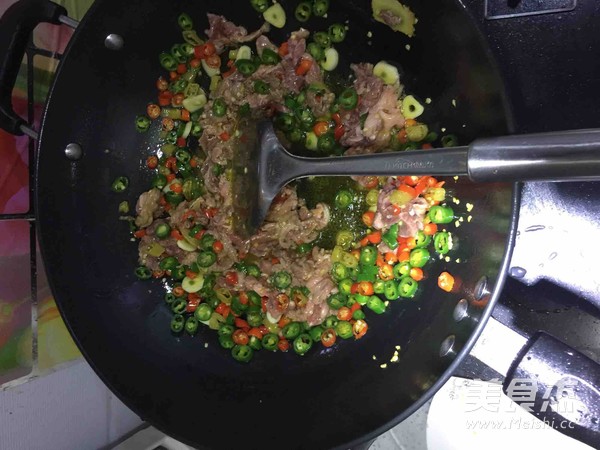 小炒牛肉的做法