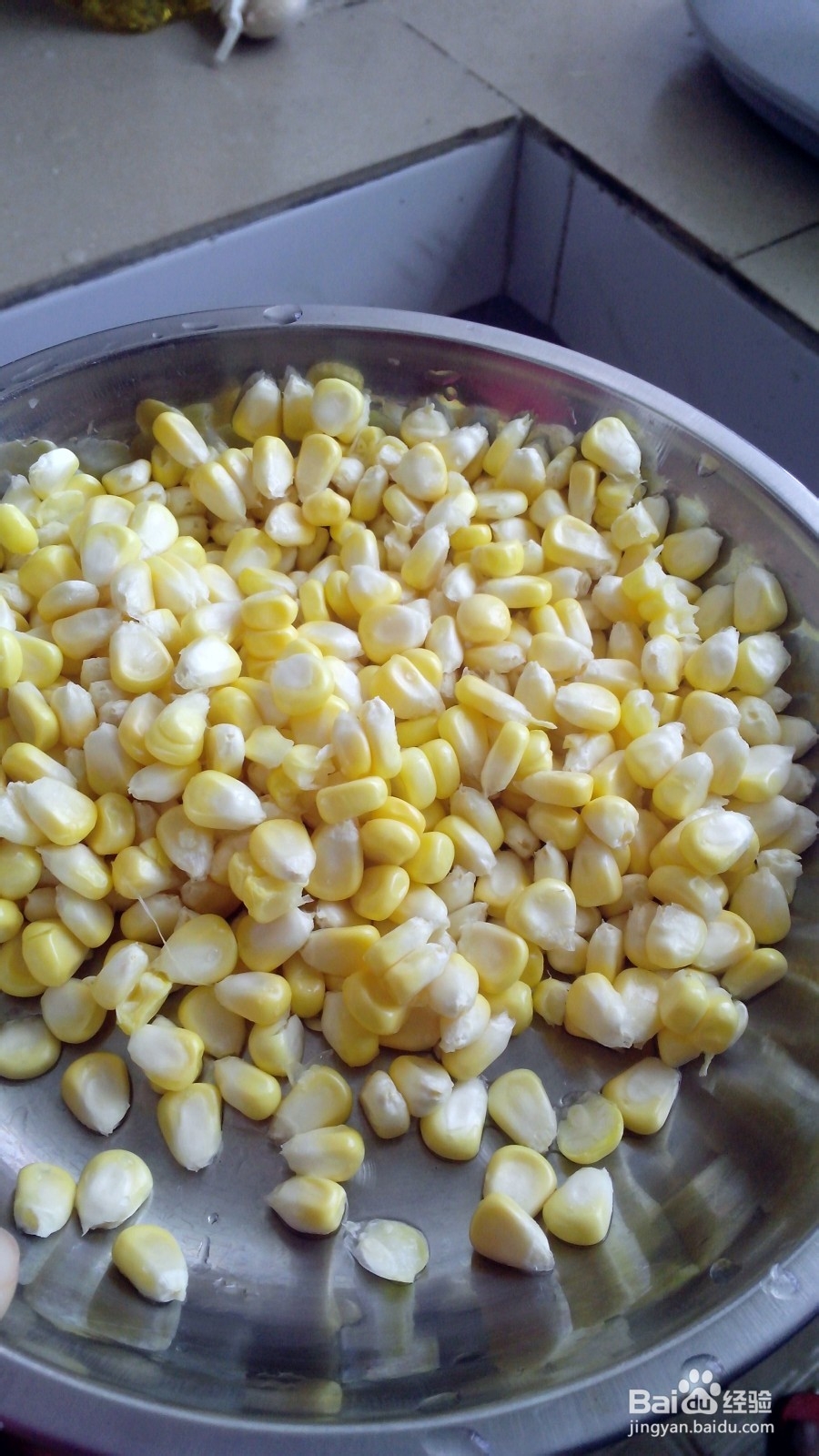 玉米粒、红萝卜炒火腿