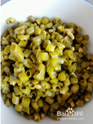 怎么制作家常的酸豆角呢？
