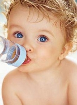 怎么通过饮食淡化黑眼圈