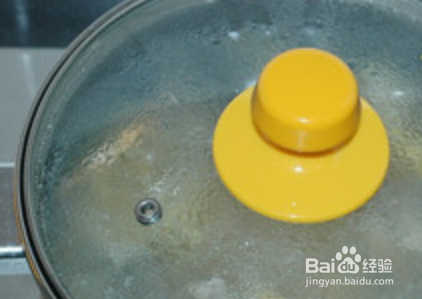 白果酸菜猪肚汤