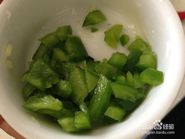 五味干炒臭豆腐的做法