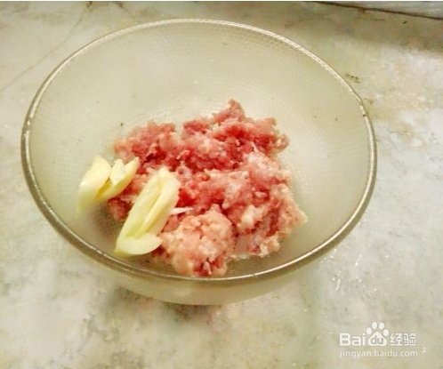 肉末炒长丝瓜怎么做好吃?